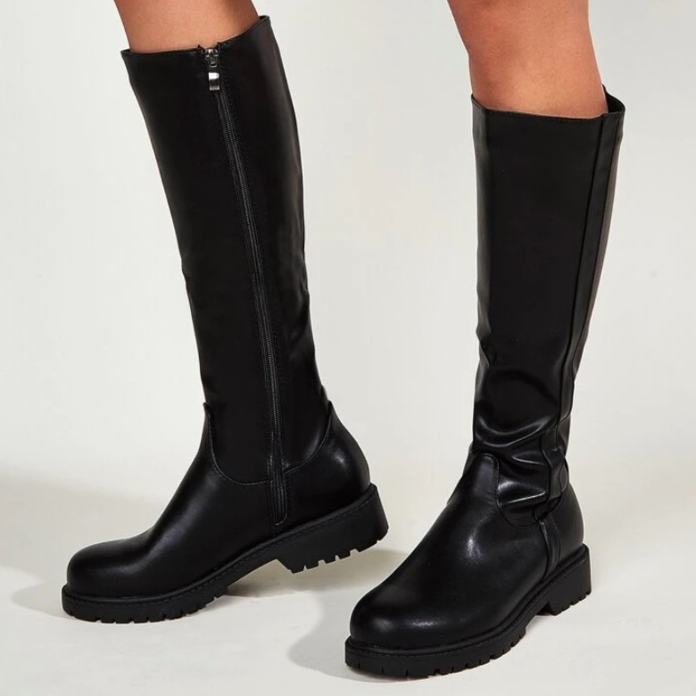 Minimalist Side Zip Boots